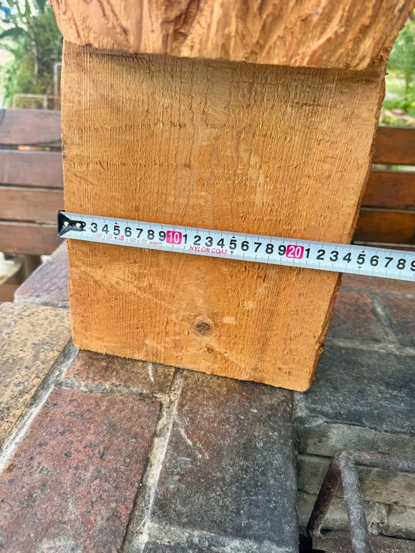 チェーンソーアート　熊　オブジェ　木彫　木工