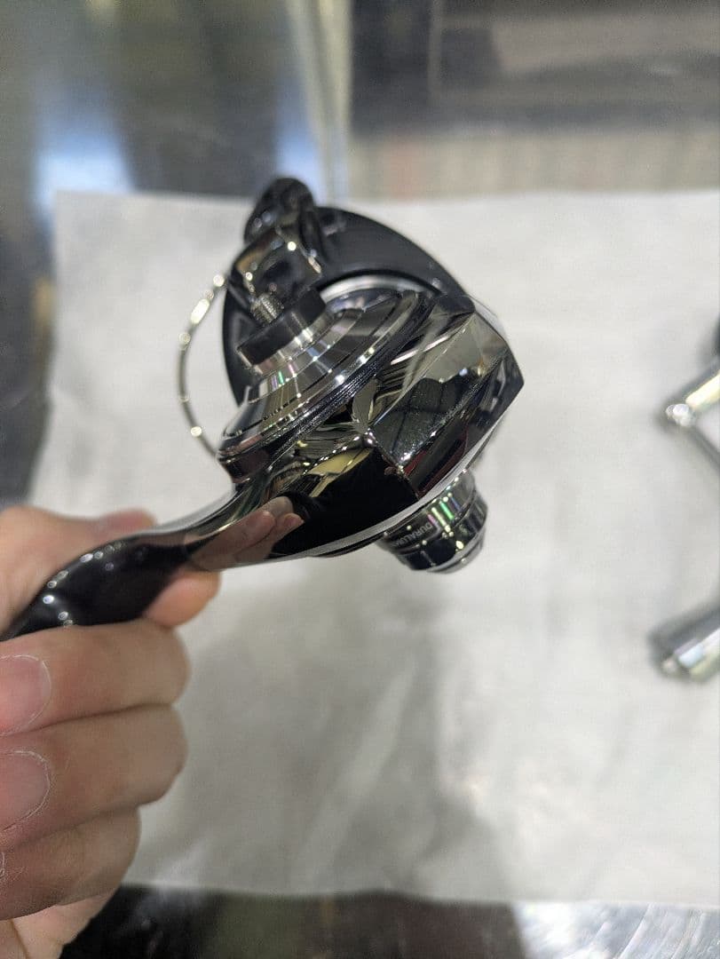 Daiwa ダイワ セルテートsw4000-H 24年モデル スピニングリール