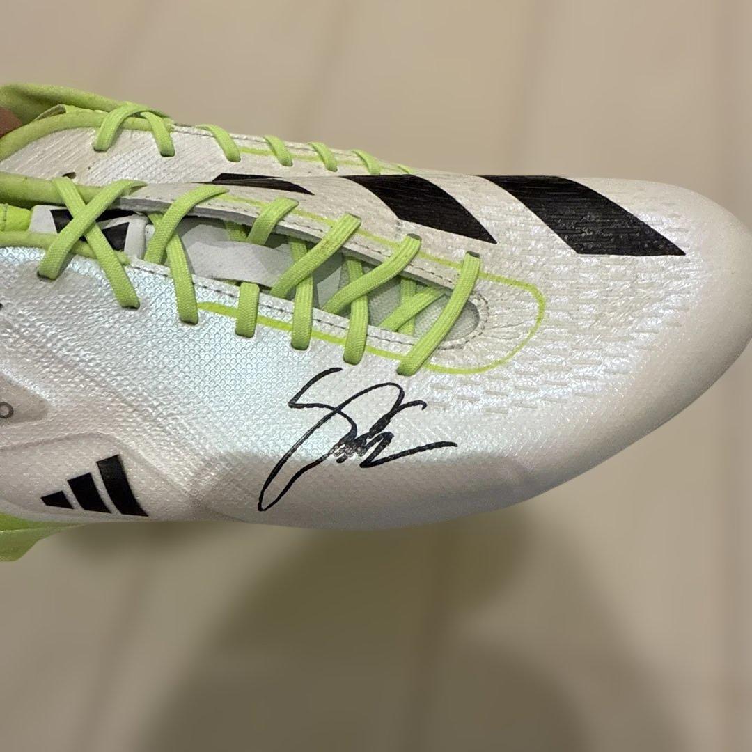 【中野将伍｜東京サントリーサンゴリアス】スパイク（直筆サイン入り）　ラグビー