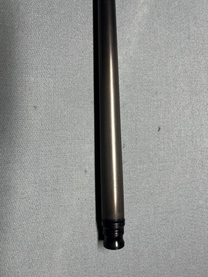 美品 UNLIMITED（アンリミテッド）ラジアル カーボンシャフト30inch