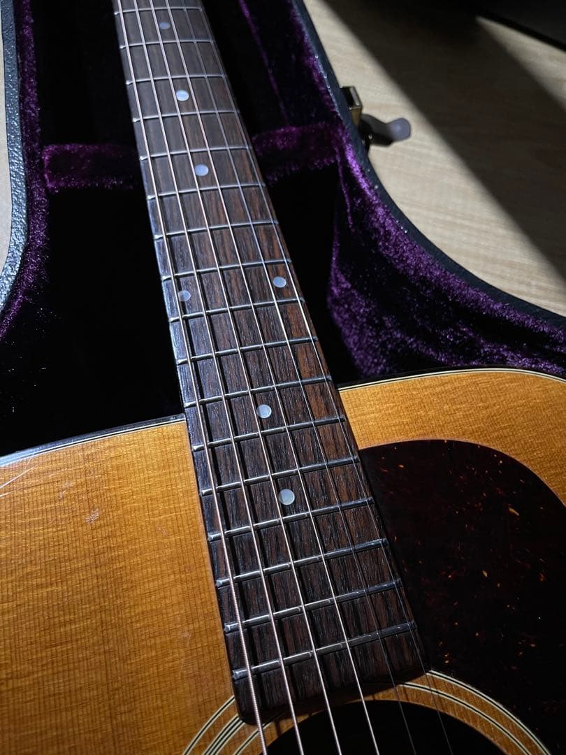 Gibson J-50 deluxe 1970〜1972年製