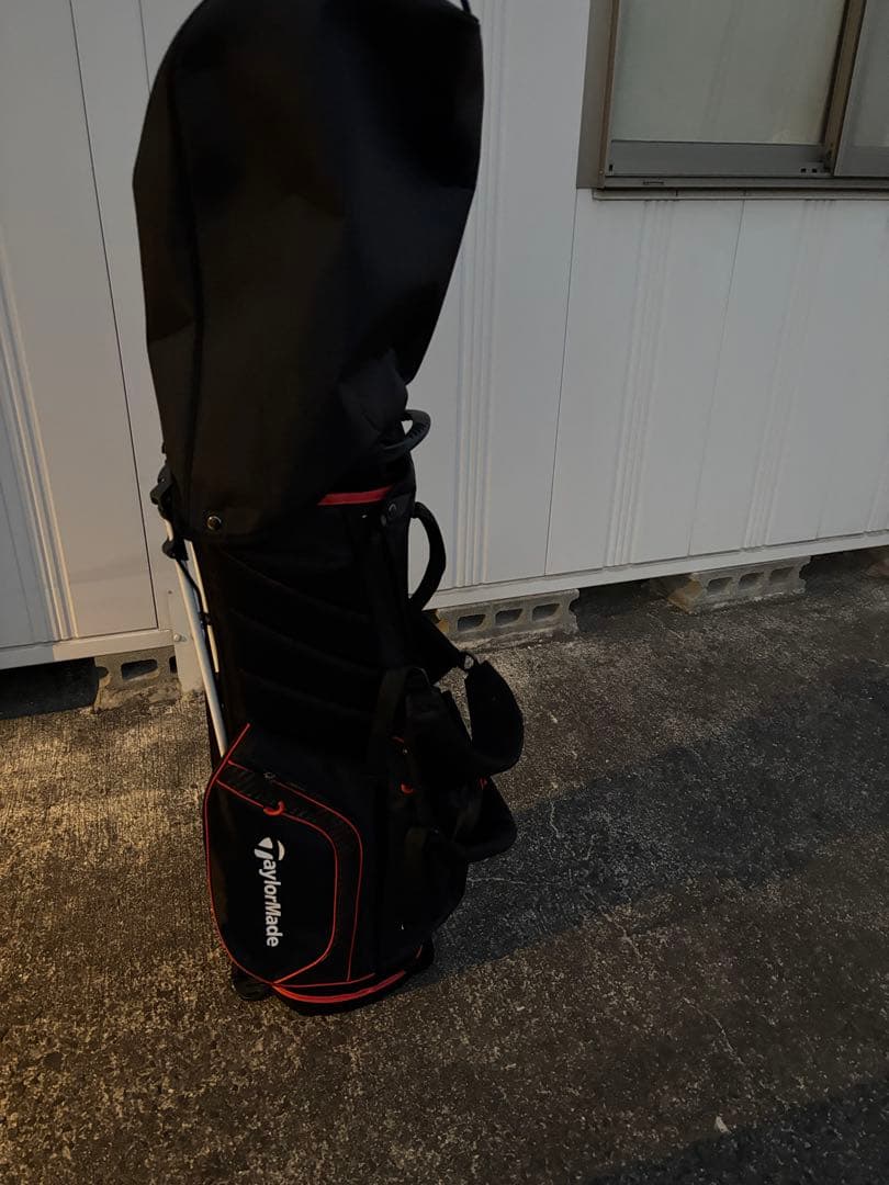 TaylorMade キャディバッグ 黒/赤