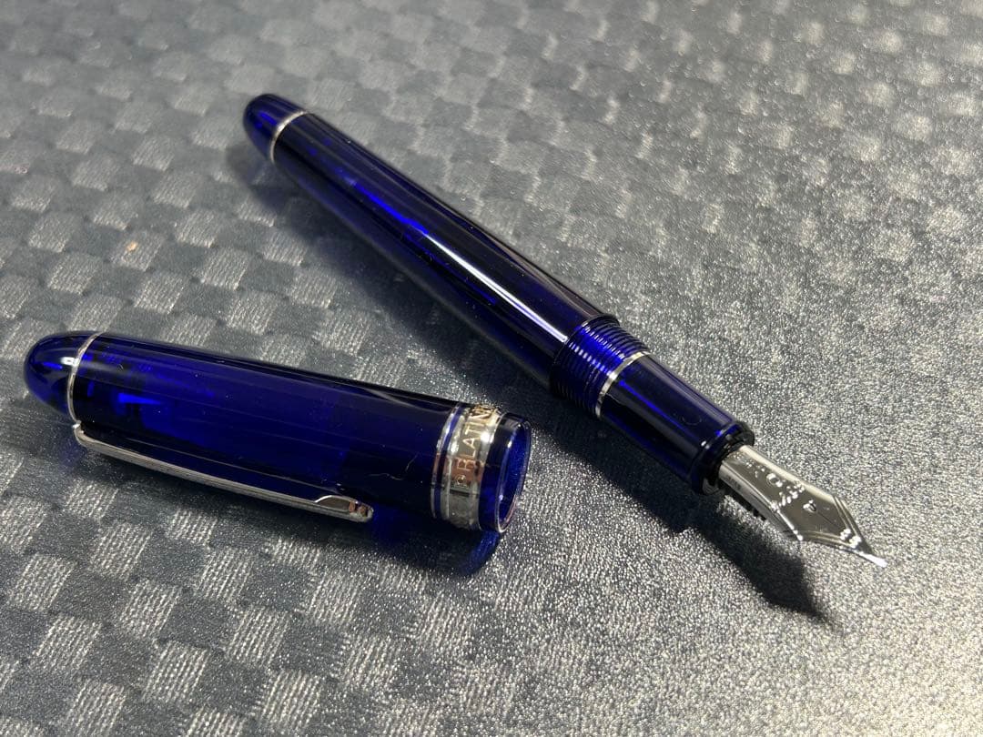 PLATINUM 3776センチュリー シャルトルブルー（F）