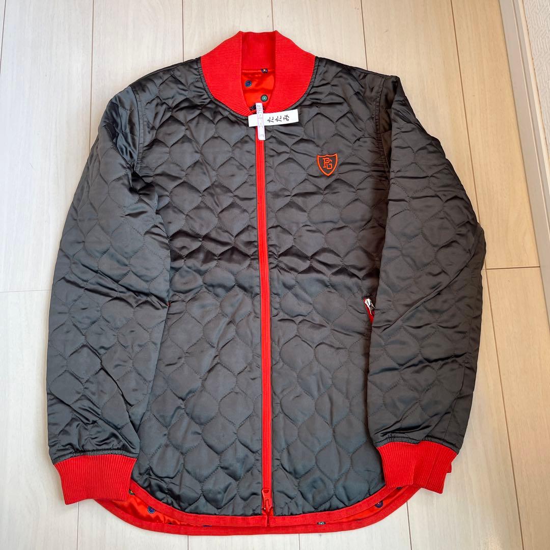 パーリーゲイツ　スポーツジャケット 黒と赤