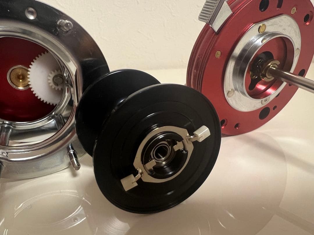 【未使用】アブガルシア アンバサダー 5500 CS レッド