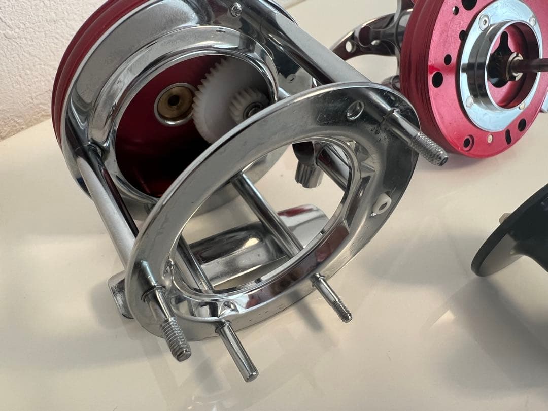 【未使用】アブガルシア アンバサダー 5500 CS レッド