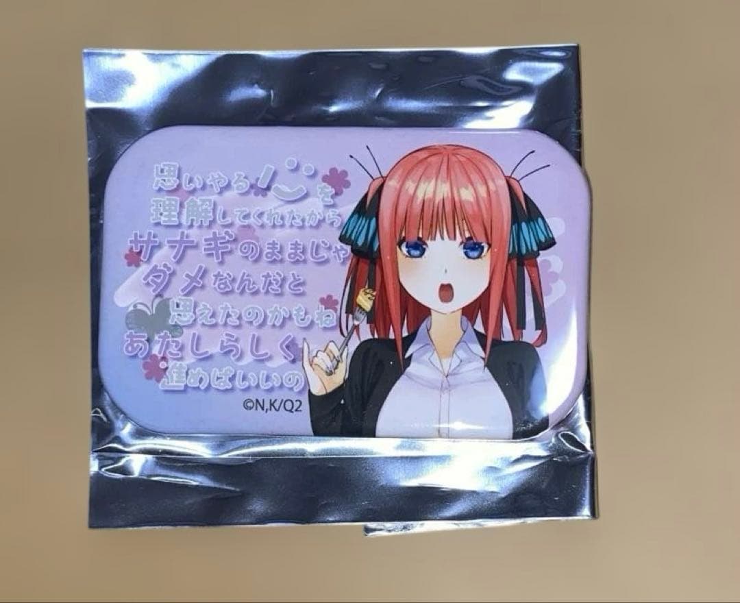 五等分の花嫁　二乃　缶バッジ　キャラソン