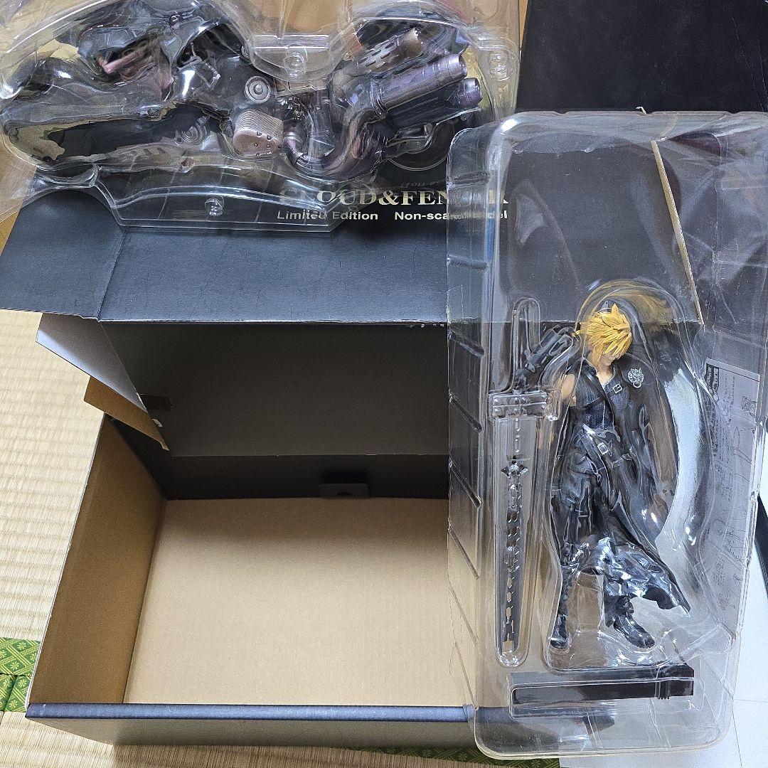 FFVII アドベントチルドレン ADVENT PIECES:LIMITED
