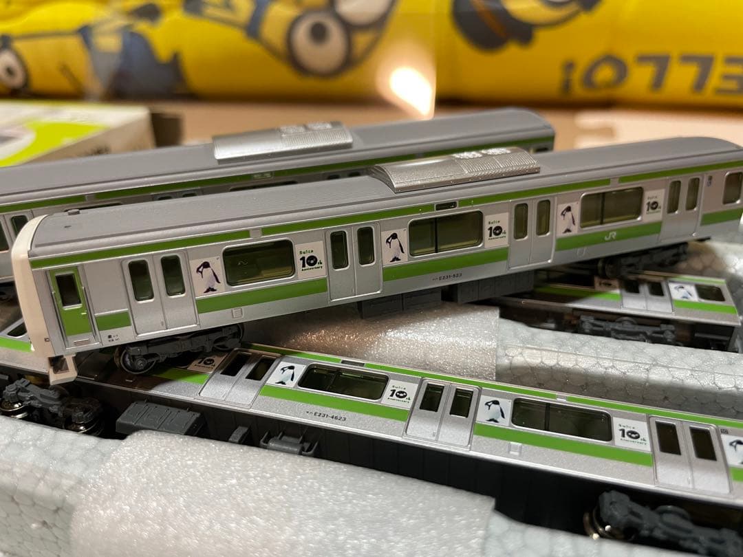 E231系500番台 山手線 Suica10周年記念ペンギントレイン4両セット