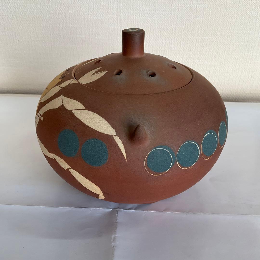 陶芸家　文化功労者、日本芸術院会員　今井政之作　象嵌彩窯変　蟹文香炉