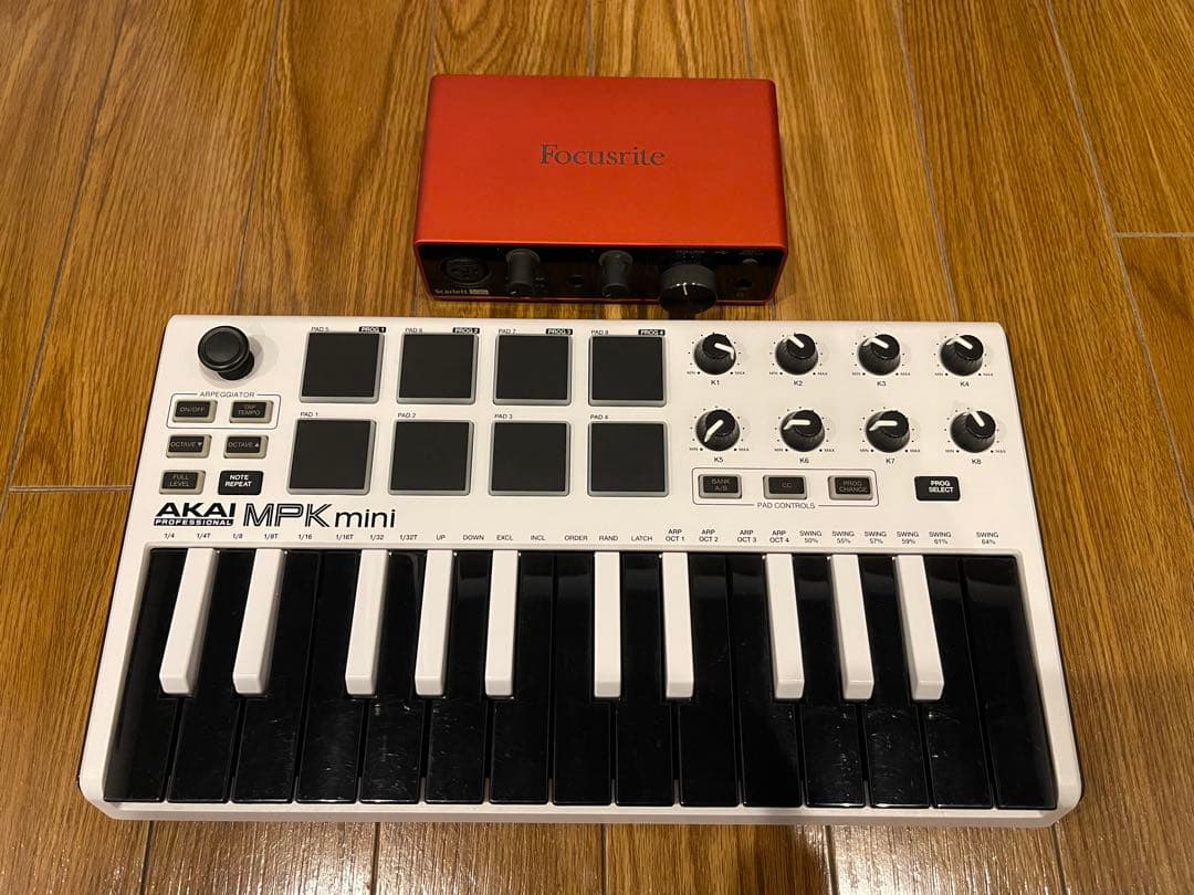 AKAI MPK mini Focusrite セット