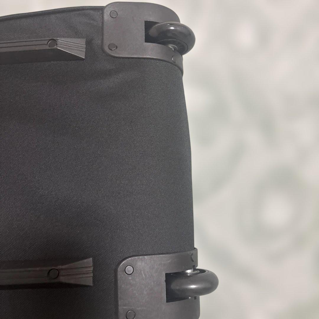 美品 SWIXキャスター付き　　バッグ