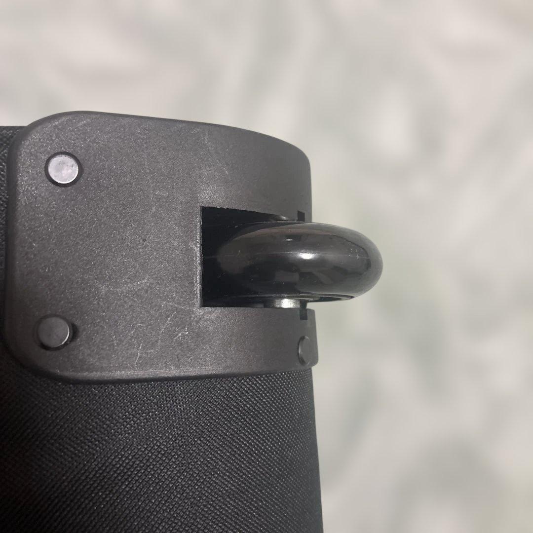 美品 SWIXキャスター付き　　バッグ