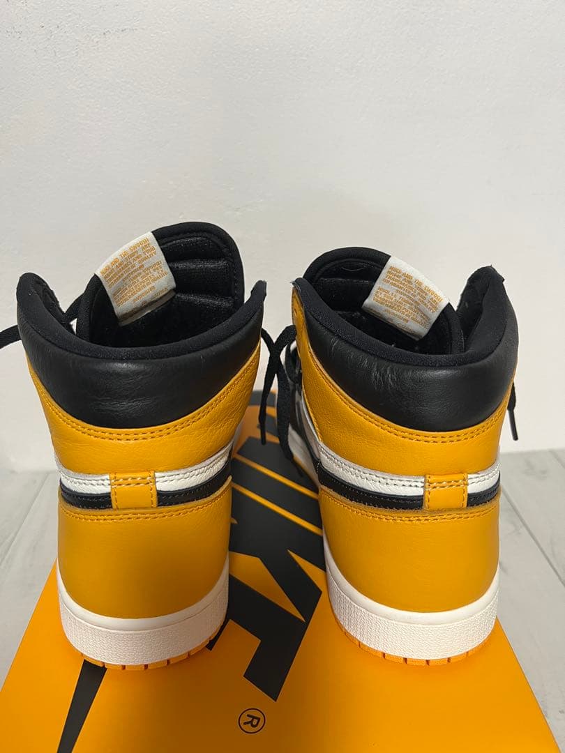 シューズ(男性用) Nike Air Jordan 1 High OG TAXI
