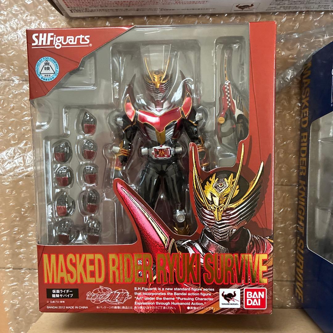 S.H.Figuarts 仮面ライダー龍騎 & ドラグレッダー　4体セット