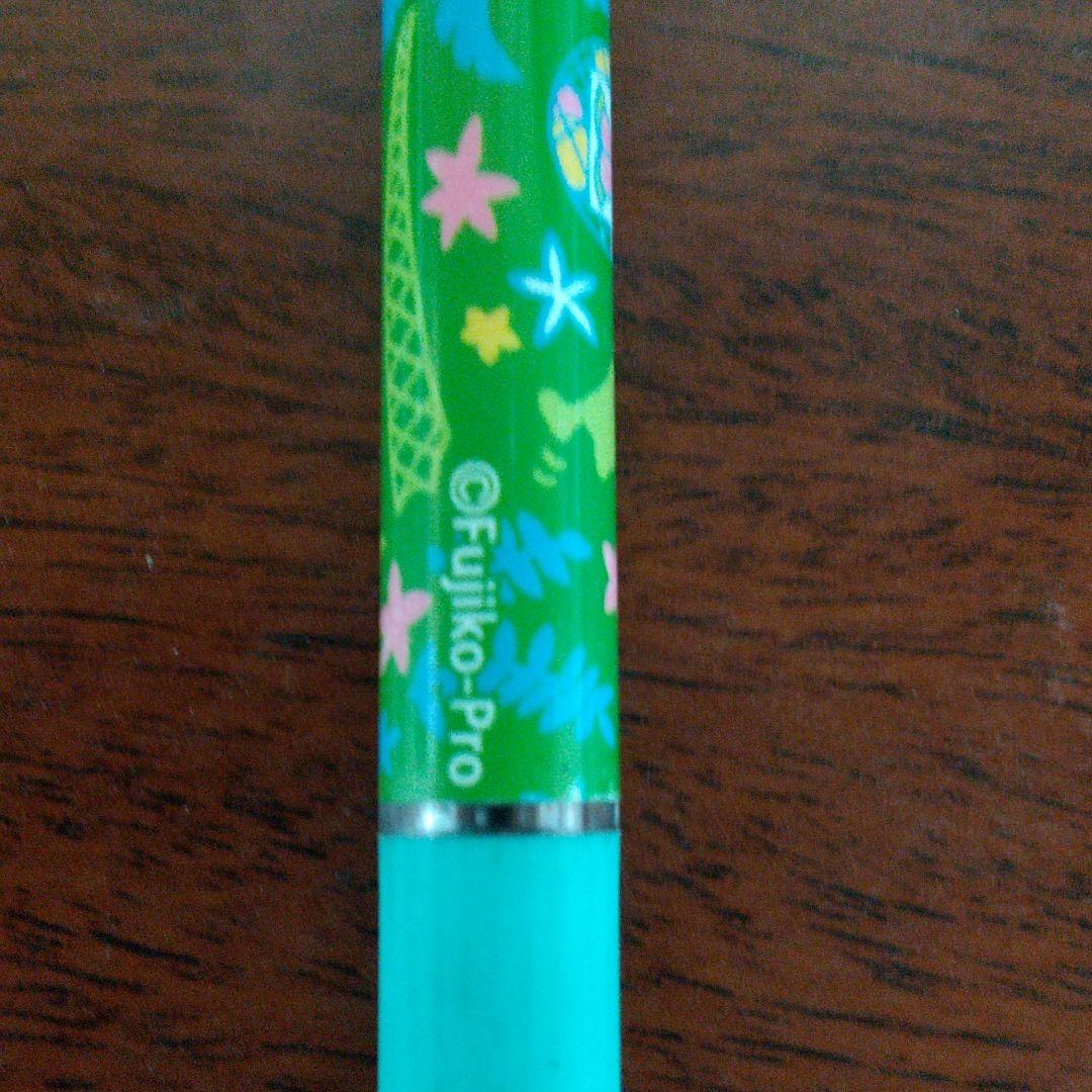 ドラえもん　ボールペン　黒インク