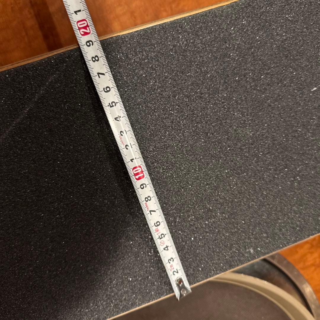 AMMY WINTER スプラッターデザイン スケートボード