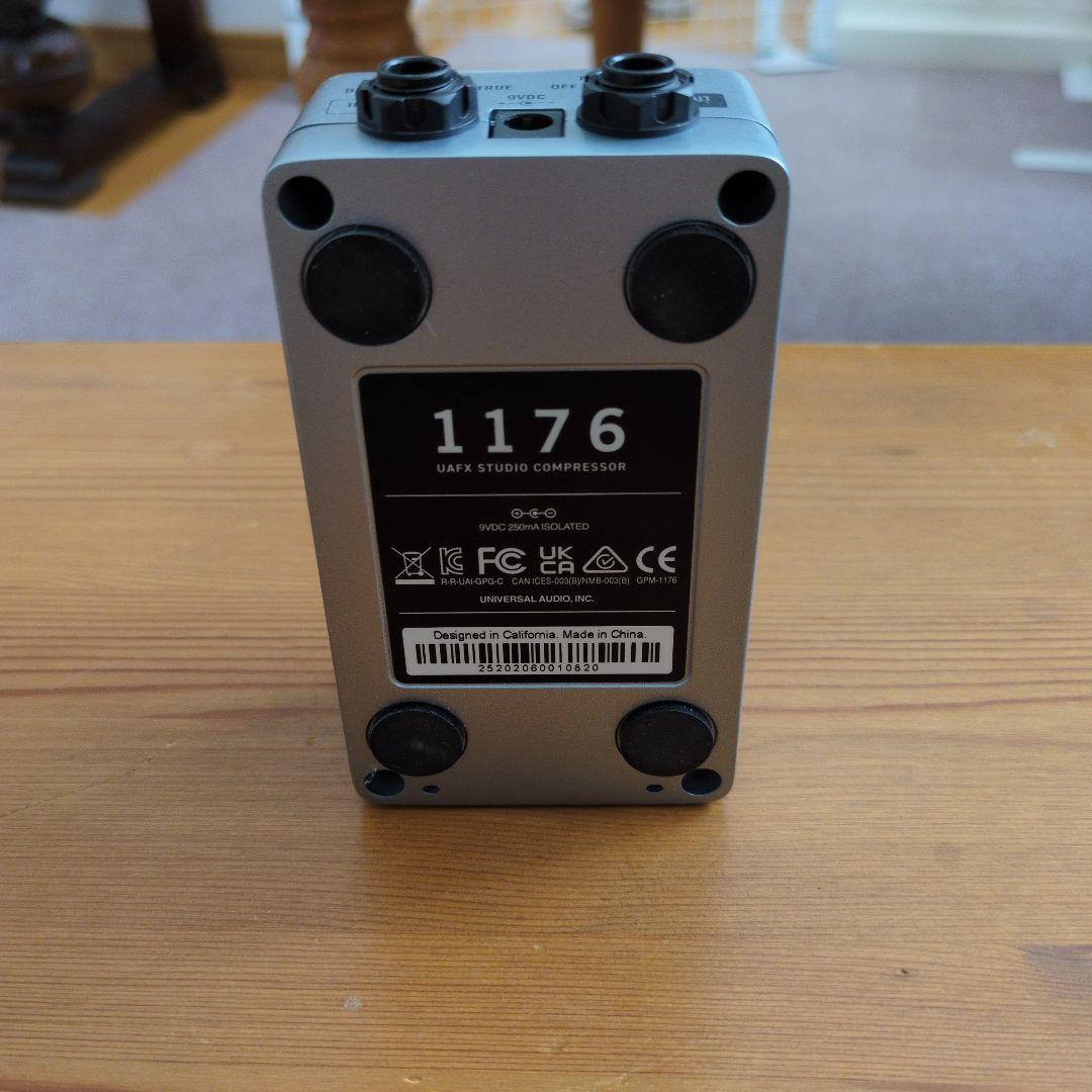 UA FX 1176 スタジオコンプレッサー