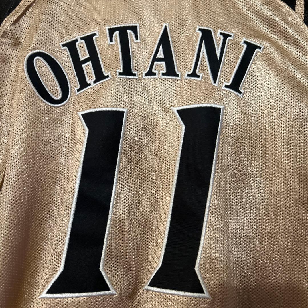 大谷翔平ユニフォーム　日本ハム　ビジター