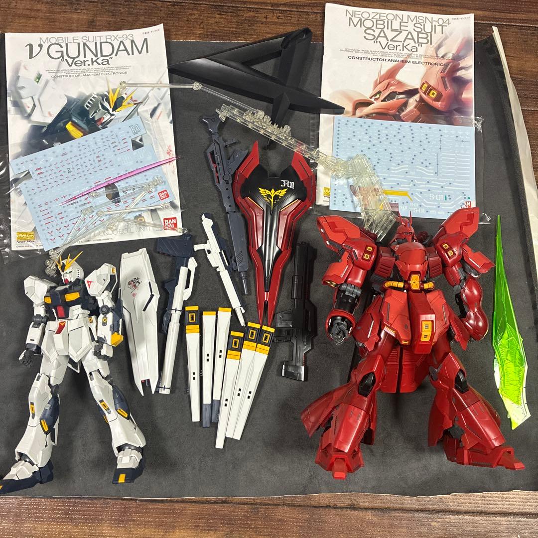 シ*グ様 ガンプラ（説明書付き）ジャンク品　MGνガンダム+サザビー　ver.K