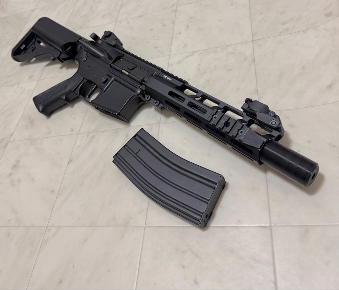 なおぴー  東京マルイ M4 スタンダード電動ガン