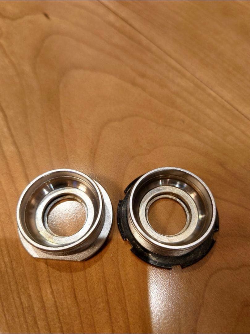 レア希少品!!　DURA-ACE ボトムブラケット 68mm　NJS