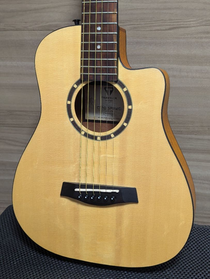 Traveler Guitar CS-10 ミニギター イングルマンスプルース