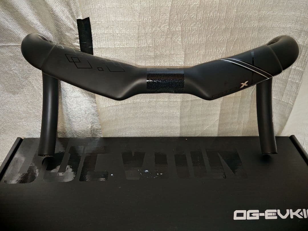 og evkin カーボンハンドル エアロ 360mm