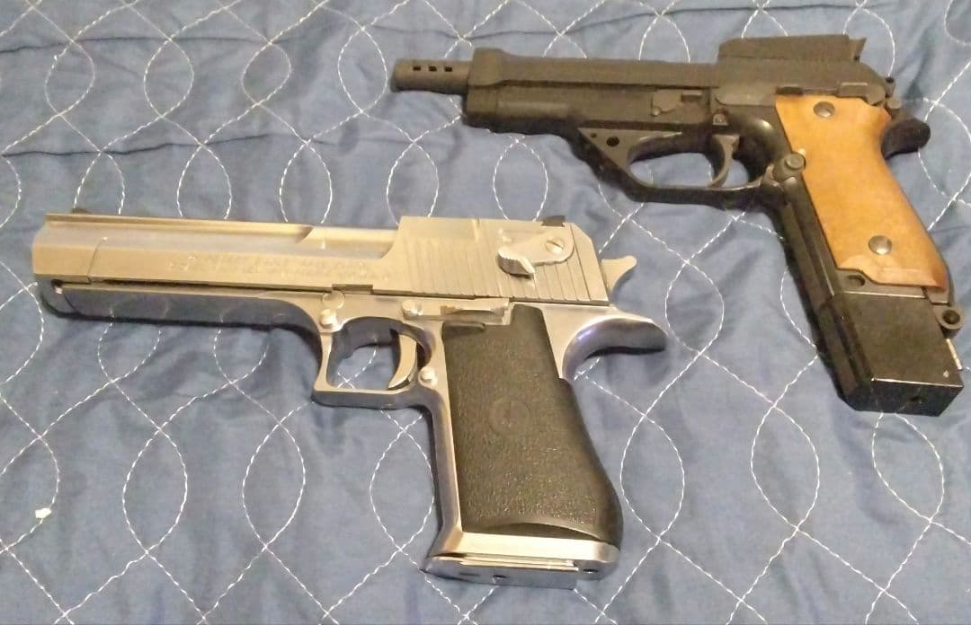 東京マルイ　デザートイーグル。マルゼン　M93R ジャンク　ASGK認定