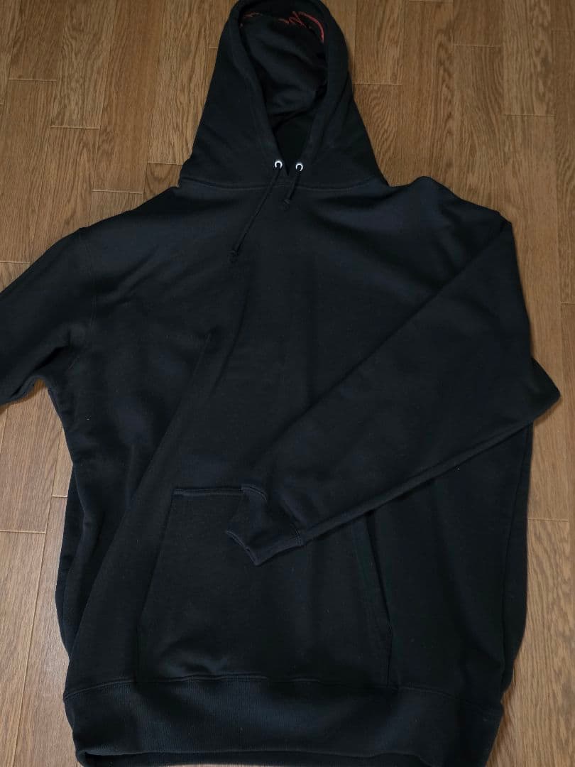 【受注生産】Chevon 刺繍パーカー赤 未使用品