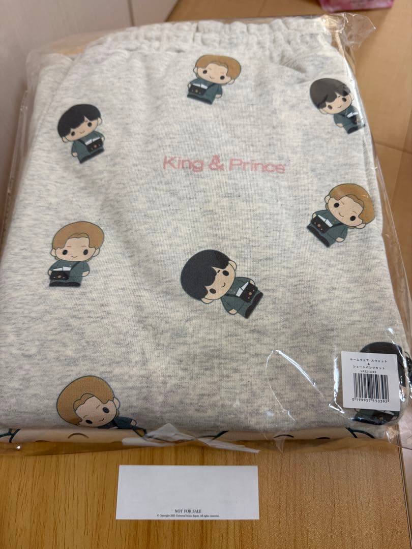 キンプリ STARRING ルームウェア　ステッカー ポップアップストア限定特典