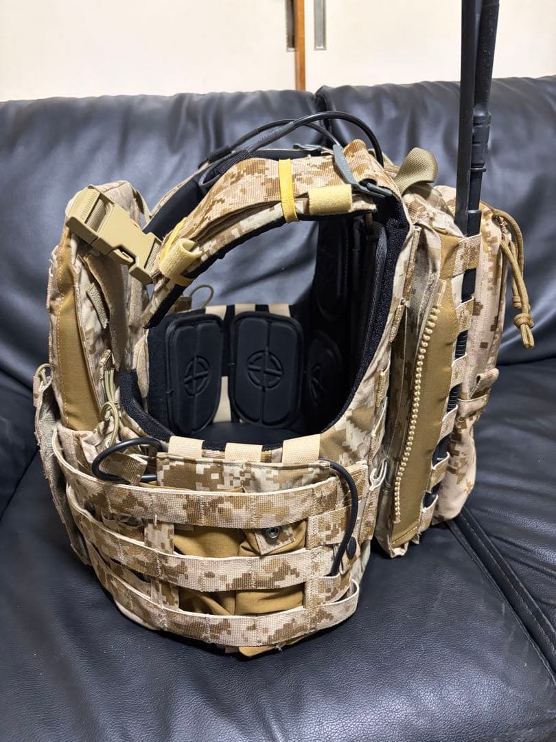 実物生地 SEMAPO NCPC AOR1 プレートキャリア AVS