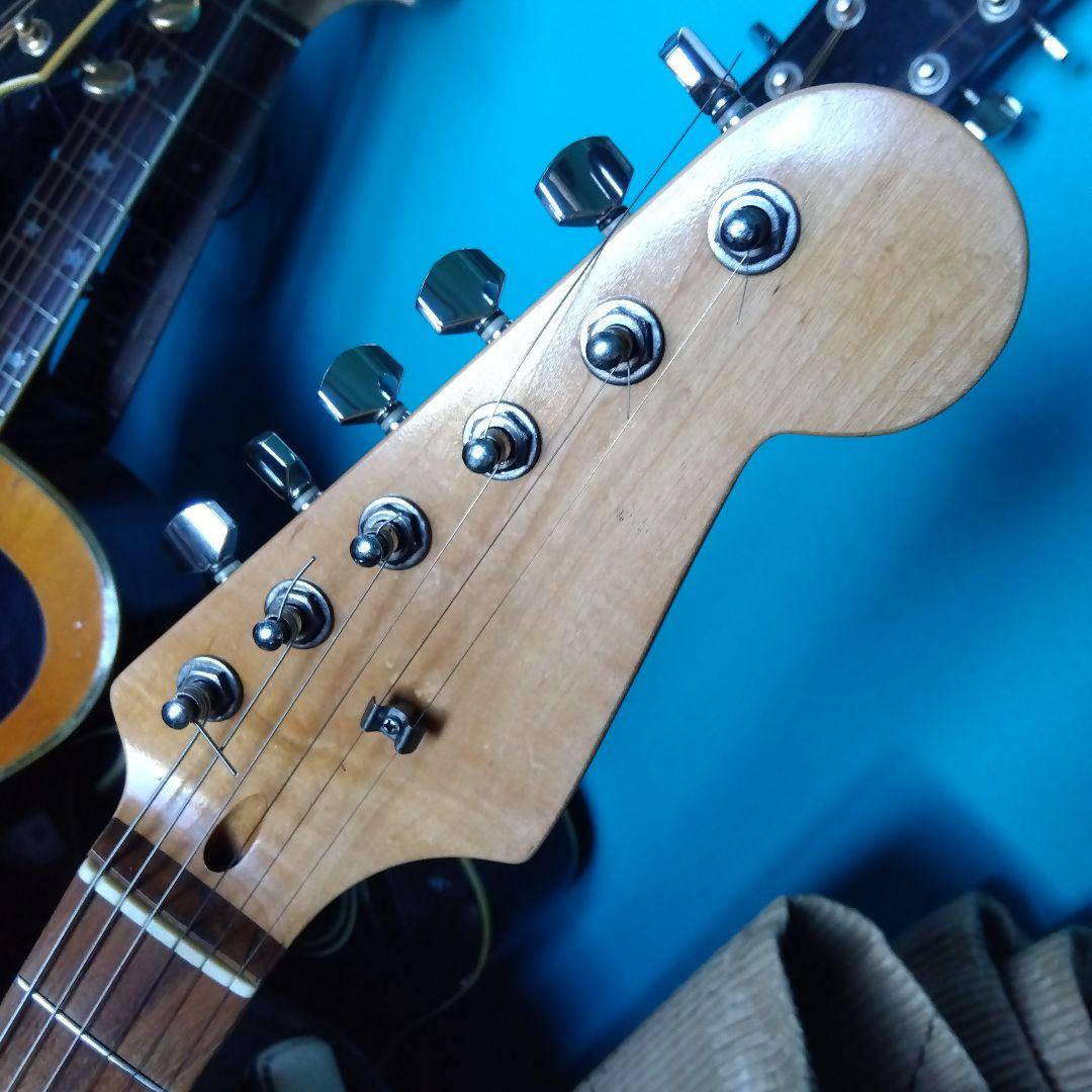 ストラト、 エレキギターエメラルドグリーン…値下げ！