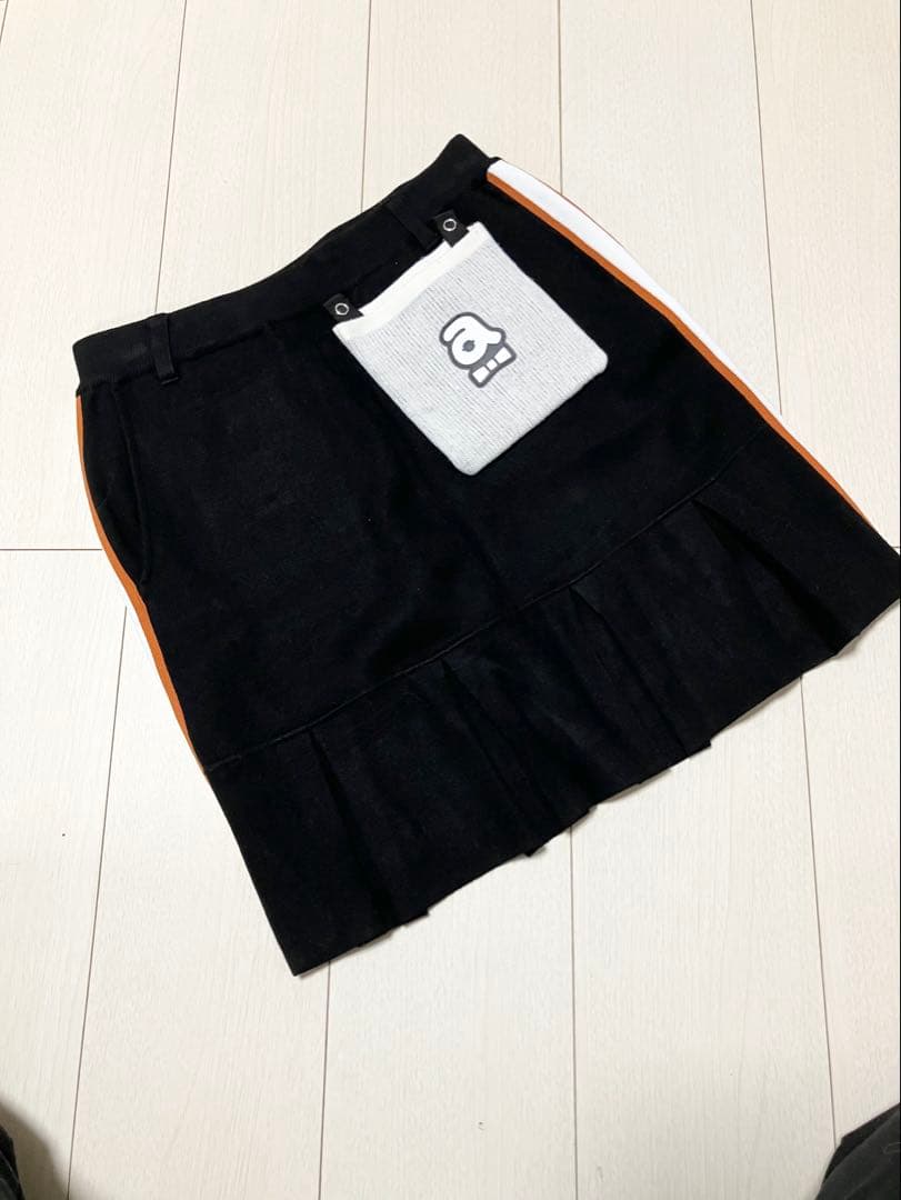 (美品)アルチビオarchivio トナカイセーター・ロゴ柄スカート サイズ36