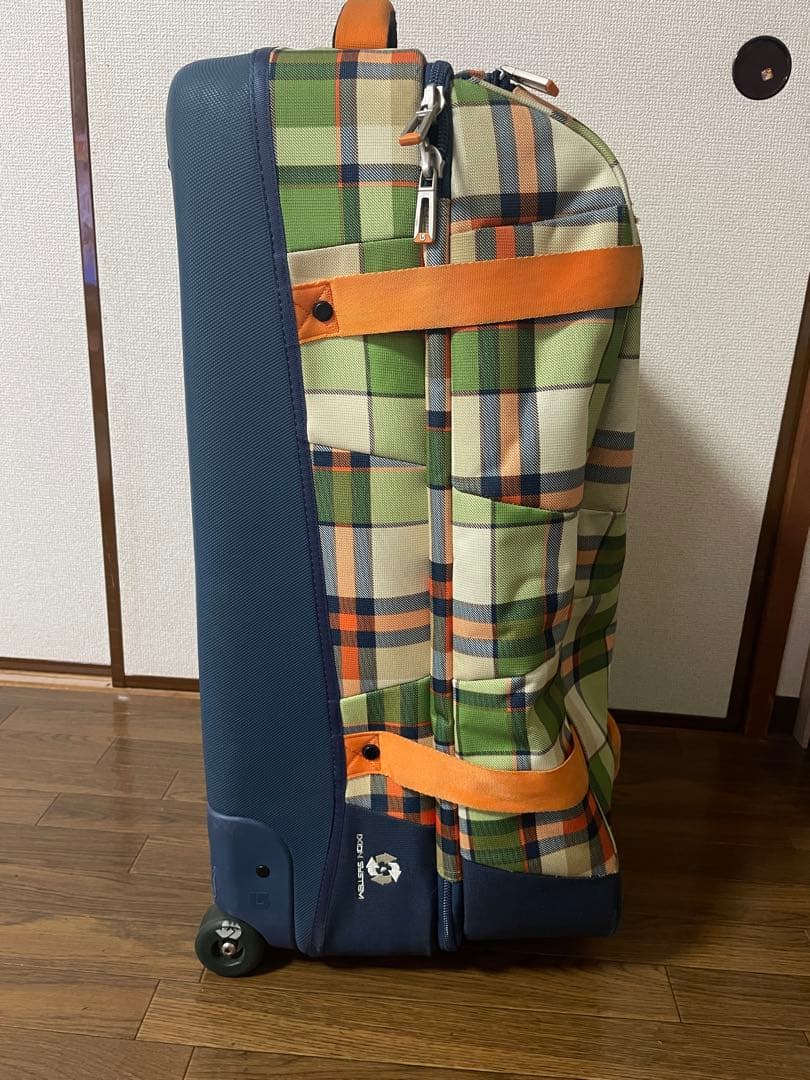 BURTOバートン　大型　キャリーバッグ　キャリーケース　ソフトケース　大容量