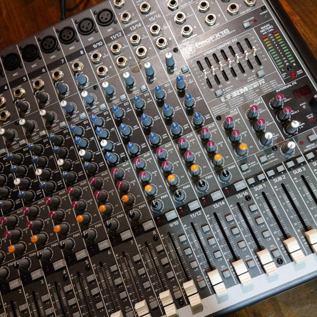 配信機器・PA機器・レコーディング機器 MACKIE Pro Fx16