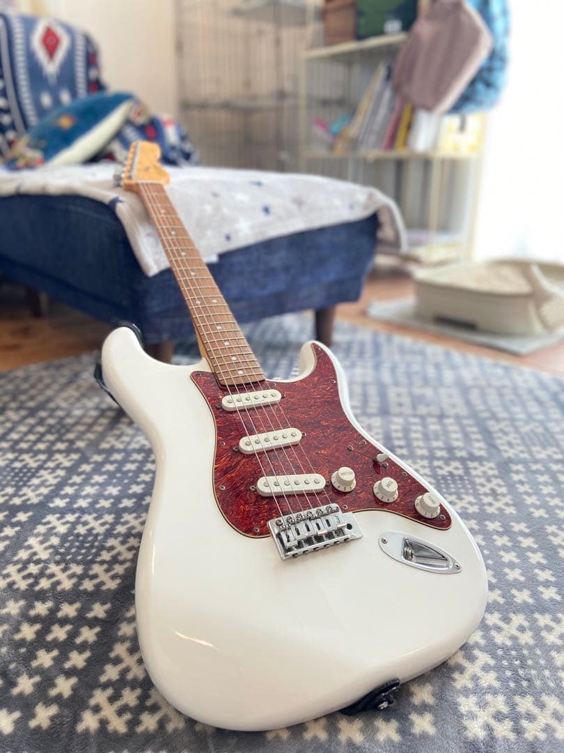 スクワイヤー squierストラトキャスター　ダンカンデザインピックアップ
