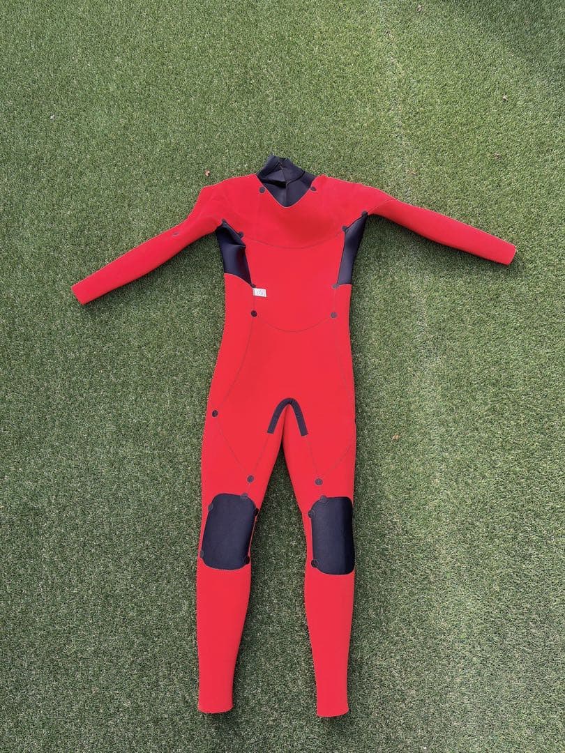 AQUAα セミドライスーツ　MLW