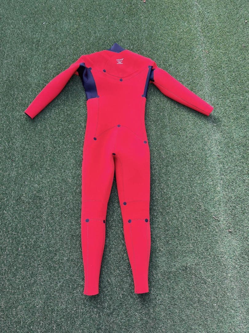 AQUAα セミドライスーツ　MLW