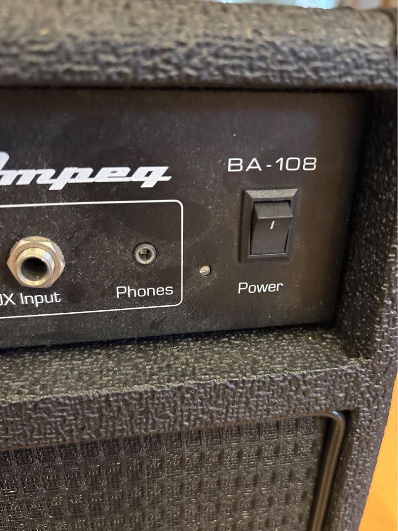 Ampeg BA-108 v2 ベース用アンプ