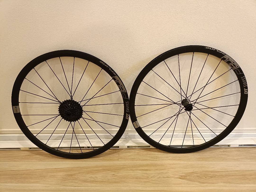 DT SWISS 「ディーティー スイス」 P1800 SPLINE 32