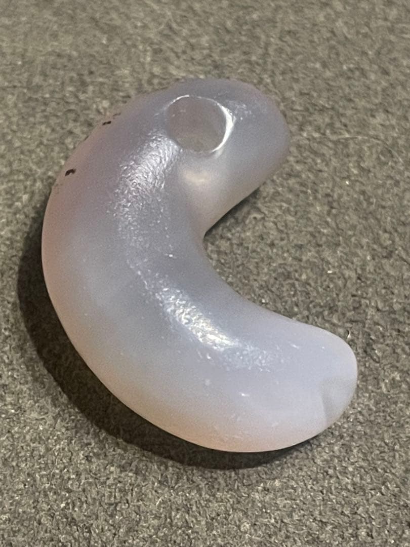 古墳時代　瑪瑙製勾玉