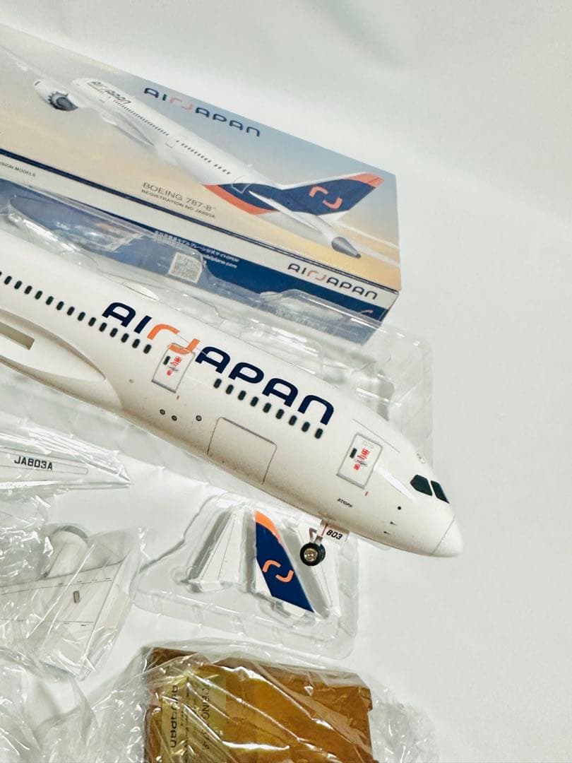 1/200 AIR JAPAN 787-8 全日空商事 JA803A