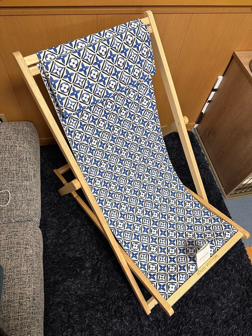 ルイ　ヴィトン　チリエンヌ椅子