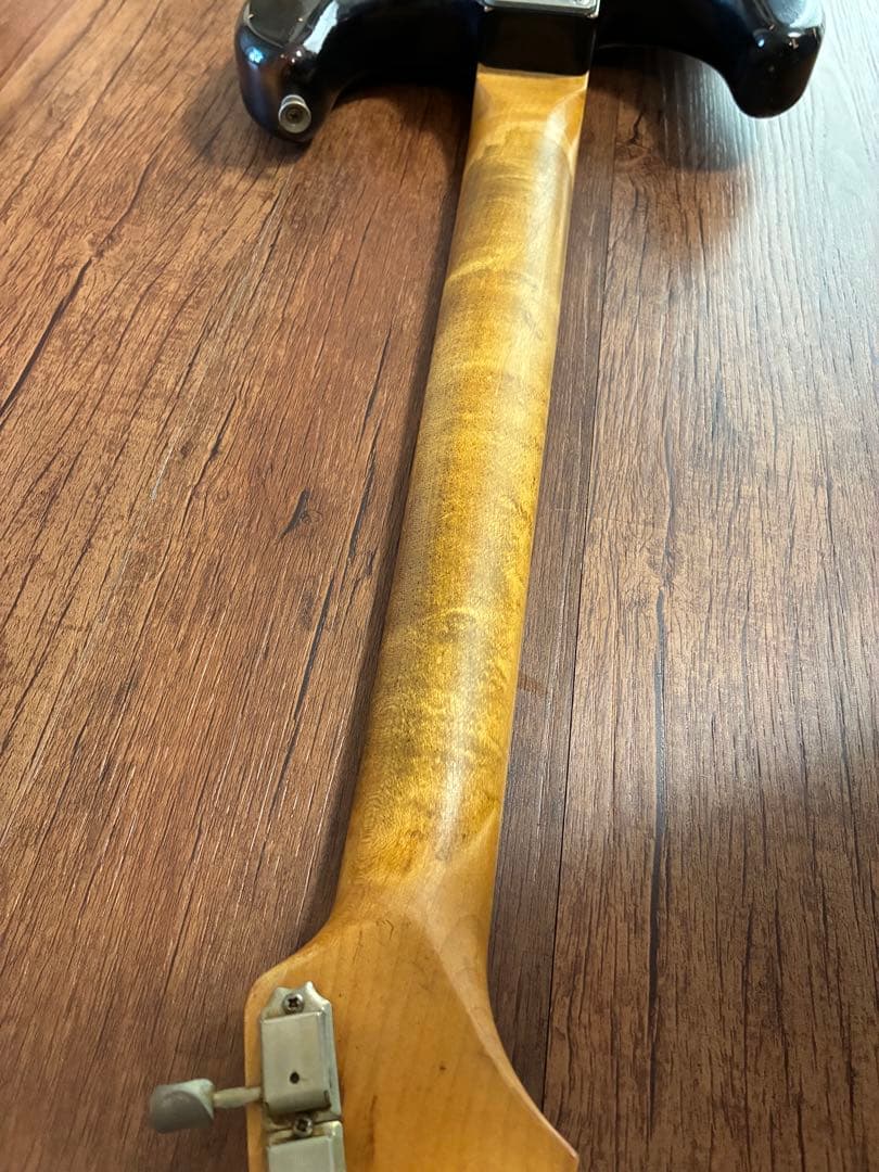 Bluesman Vintage guitarsレリックストラトキャスターUSA