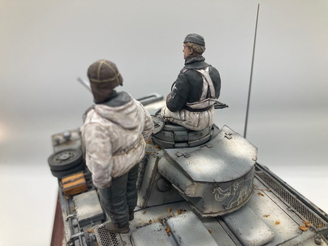 戦車完成品 1/35 3号戦車L型 ヴィネット全塗装済み完成品