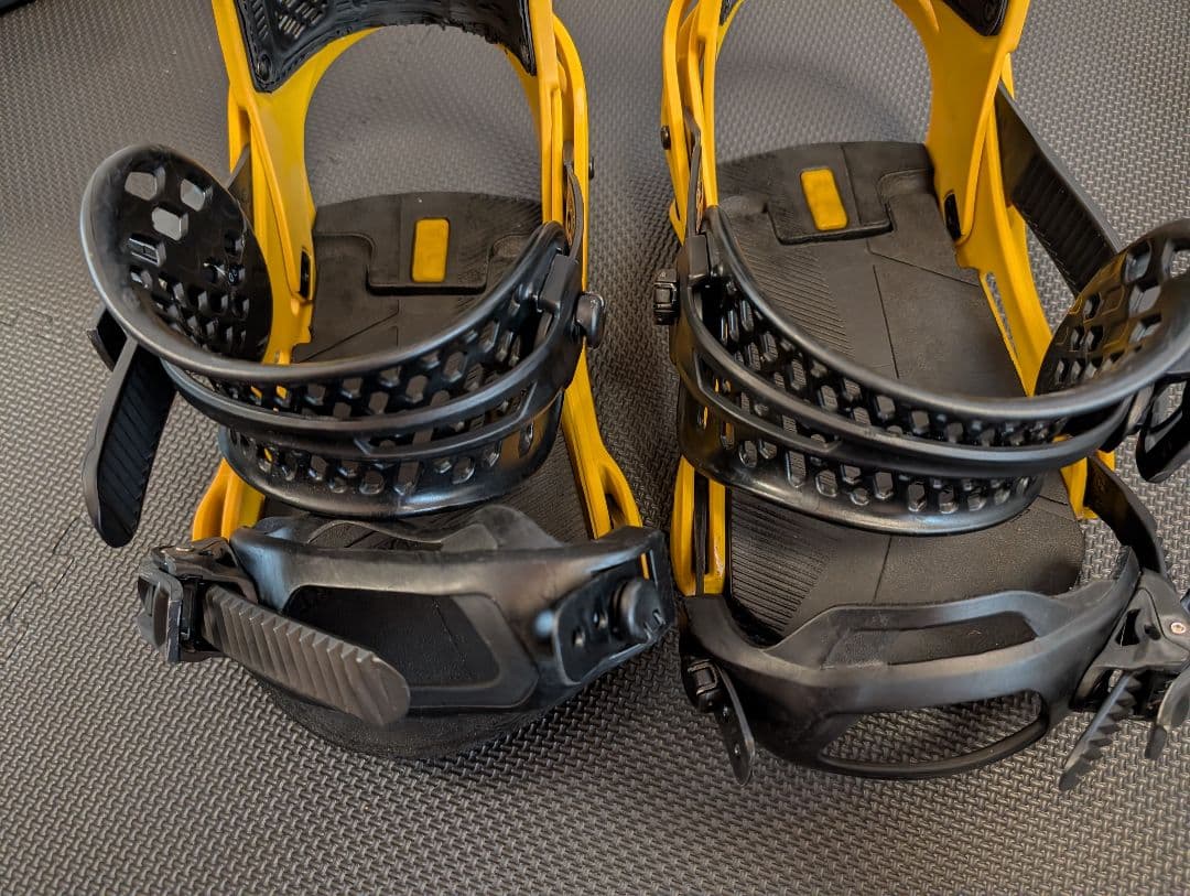 Burton Malavita ビンディング イエロー/ブラック