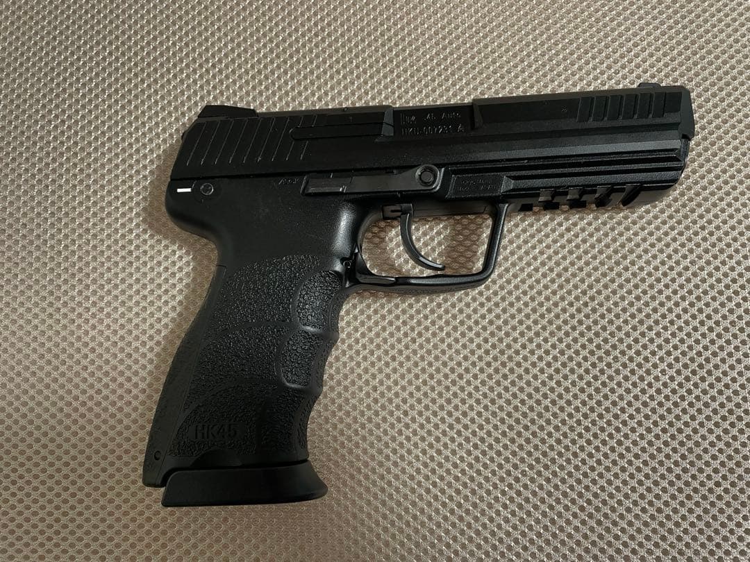 東京マルイ　ガスブローバック　HK45