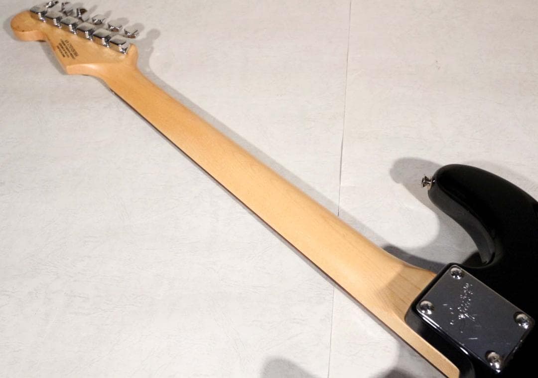 ■スクワイヤー■Squier by Fender■人気のSTRAT■送料込