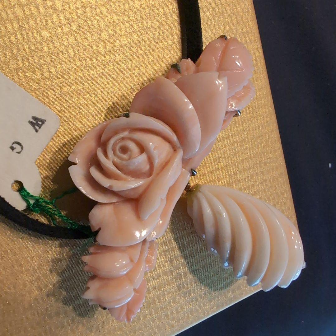 ✨スポーツの日セール✨帯留めネックレス、本珊瑚の帯留め＆螺旋カットの本珊瑚トップ